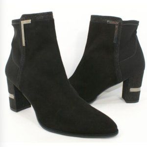 STUART WEITZMAN 'Scaffold' Ankle Boot Black Suede textured heel 6.5 US
